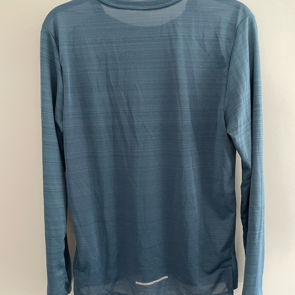 Blue Nike dryfit Long Sleeve - Picture 3 of 4